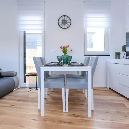 Garden Apartment