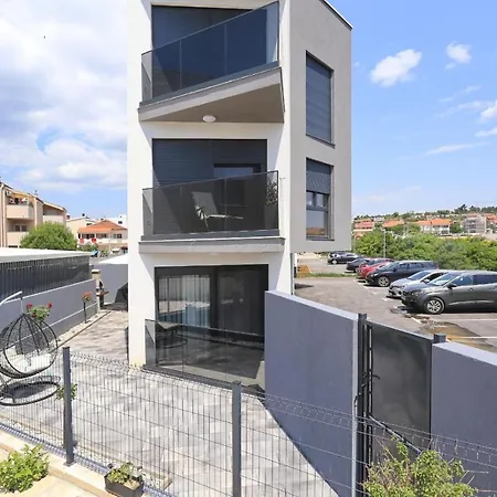 Apartman Garden Zára