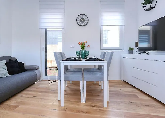 With Private Garden Apartment